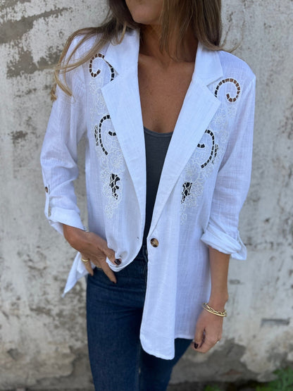 Beautifully Crafted Shirt in a Classic Style