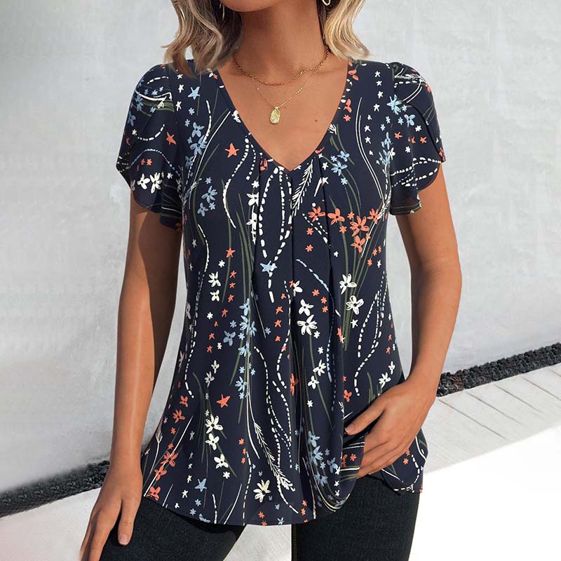 Beautifully Crafted Blouse in a Classic Style