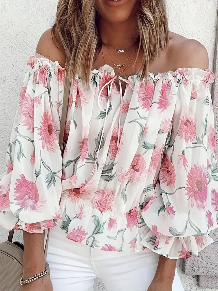 Effortlessly Elegant Blouse with a Timeless Design