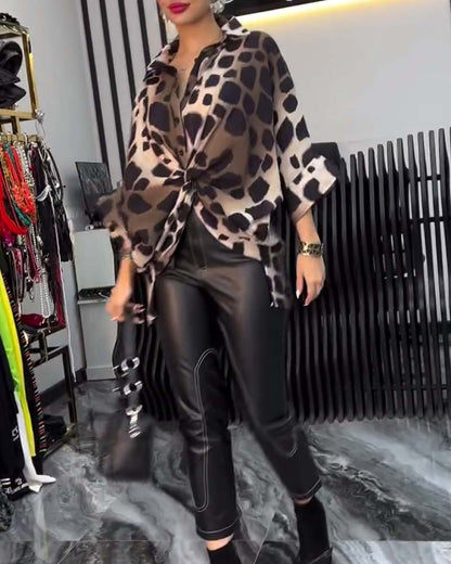 Elegantly Styled Blouse for Everyday Wear