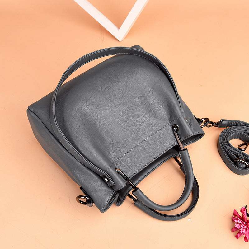 Sophisticated Bag with a Clean Classic Look