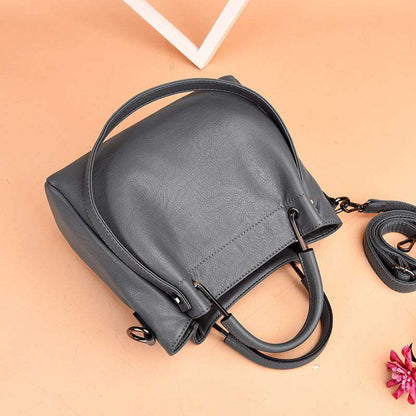 Sophisticated Bag with a Clean Classic Look