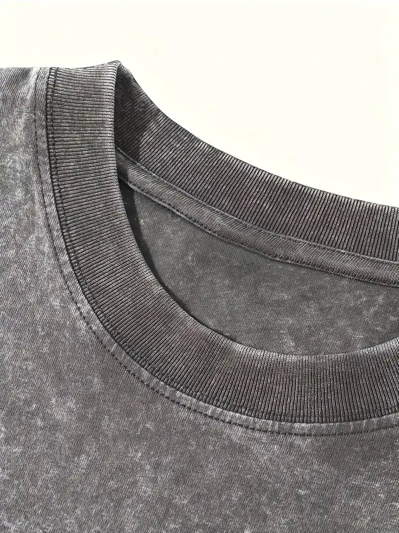 Effortlessly Elegant T-Shirt with a Timeless Design