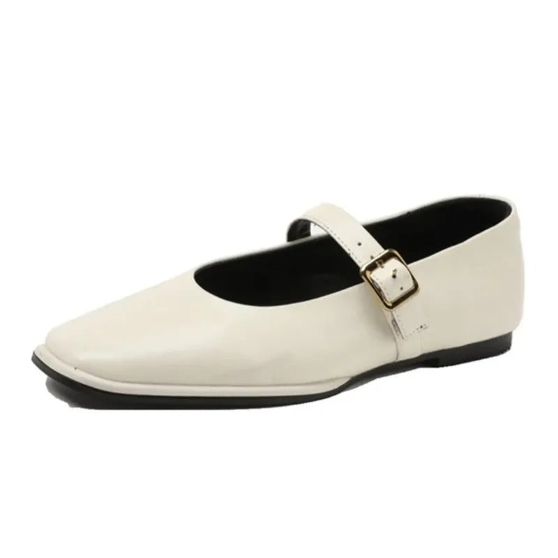 Classic Vintage Garment with a Flattering Fit