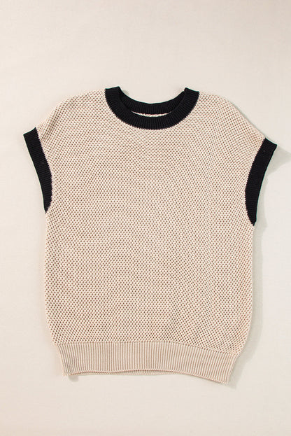 Effortlessly Elegant Top with a Timeless Design
