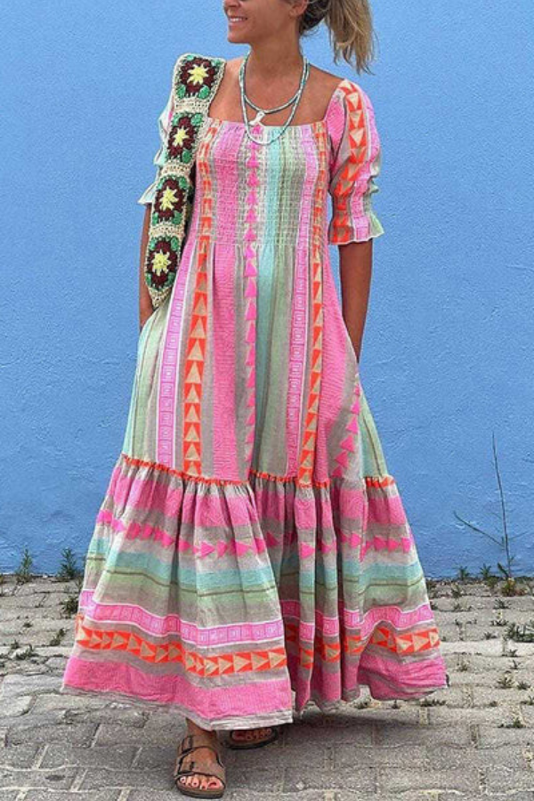 Classic Vintage Dress with a Flattering Fit