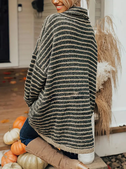 Effortlessly Elegant Sweater with a Timeless Design