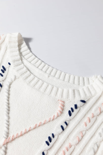 Effortlessly Elegant Sweater with a Timeless Design