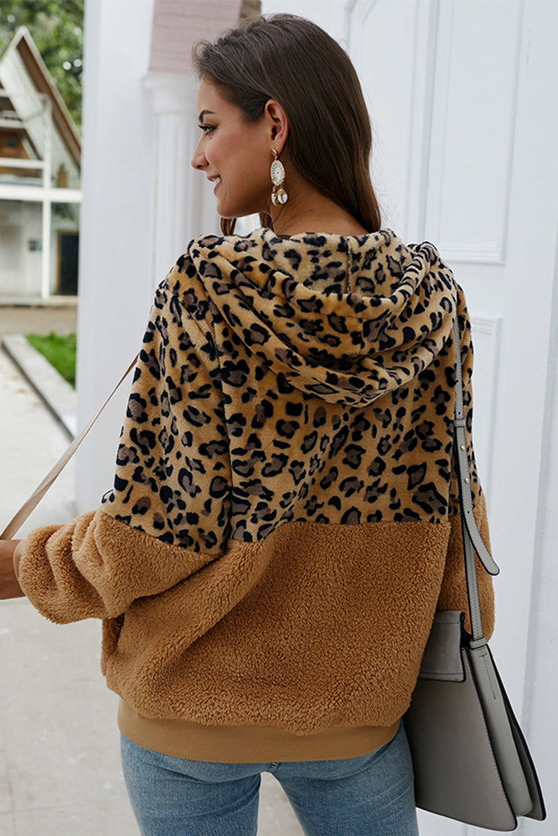 Classic Vintage Shirt with a Flattering Fit