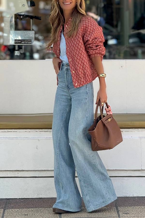 Gracefully Styled Jacket for Any Occasion