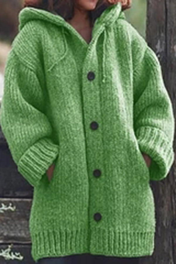 Effortlessly Elegant Cardigan with a Timeless Design