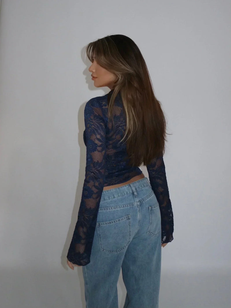 Polished Top with an Effortless Classic Look