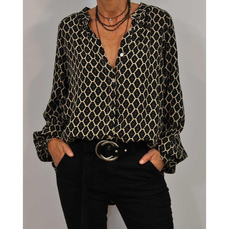 Elegantly Styled Blouse for Everyday Wear