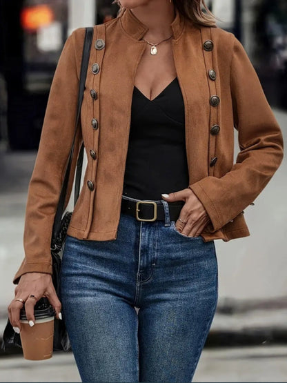 Well Tailored Coat with a Graceful Silhouette