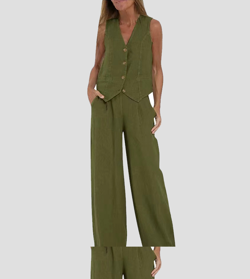 Elegantly Styled Trousers for Everyday Wear