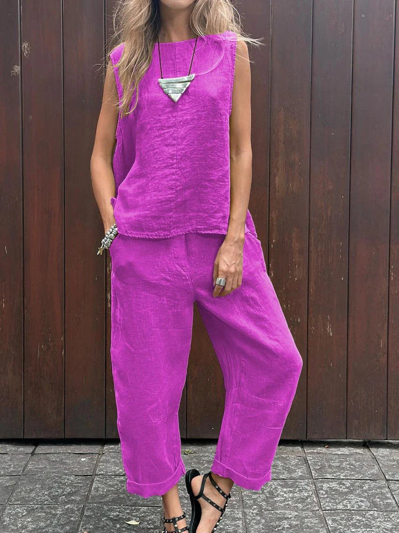 Effortlessly Elegant Garment with a Timeless Design