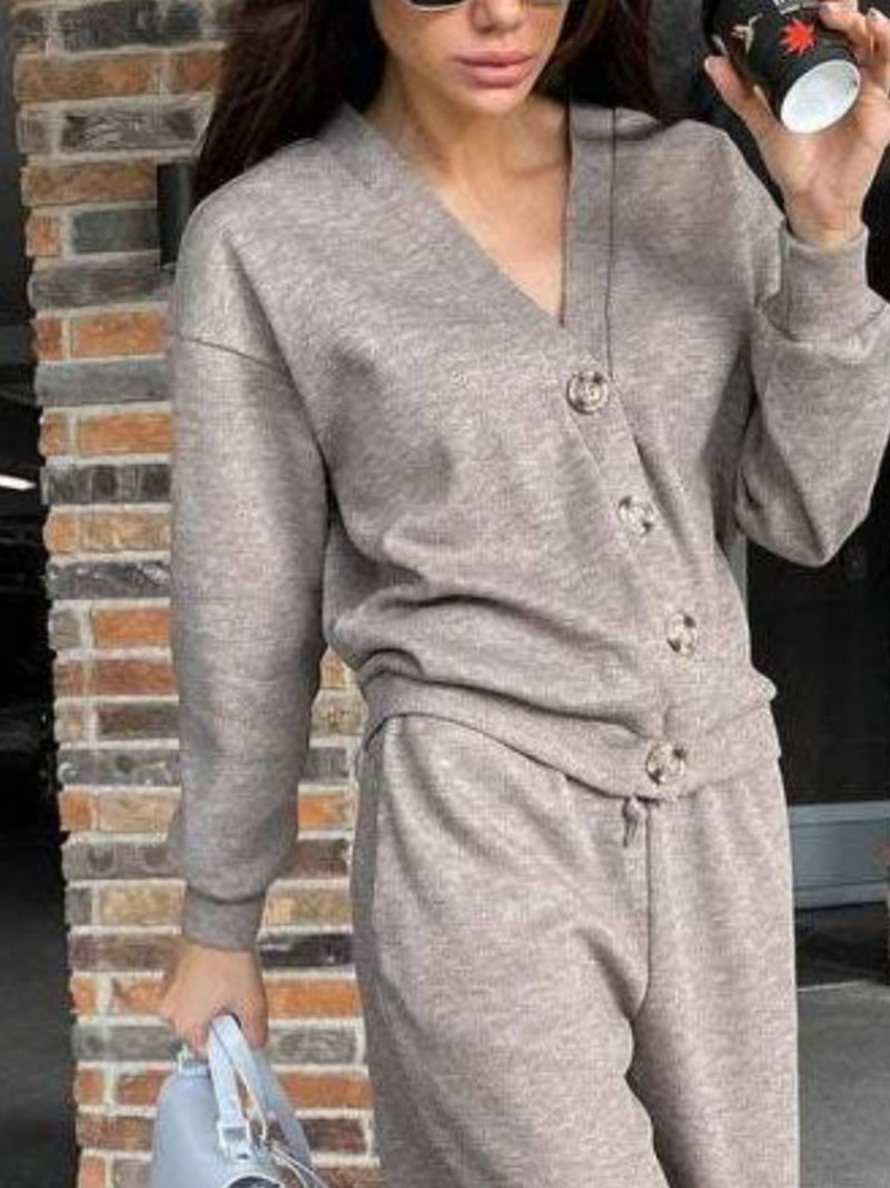 Vintage Inspired Pants with a Contemporary Edge