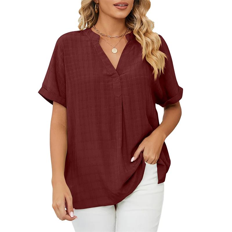 Classic Vintage Blouse with a Flattering Fit