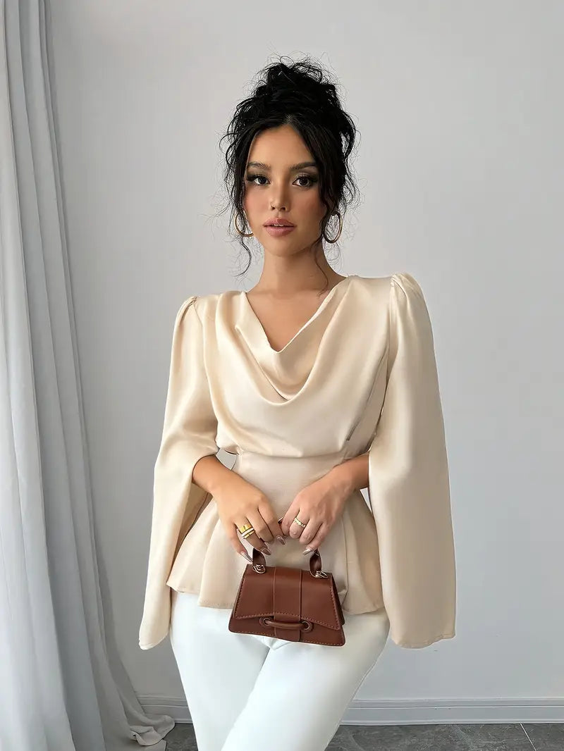 Effortlessly Elegant Blouse with a Timeless Design
