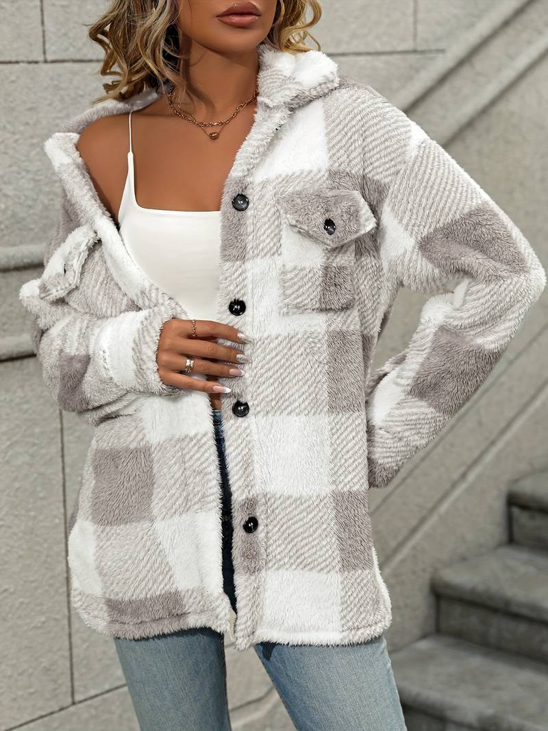 Effortlessly Elegant Jacket with a Timeless Design