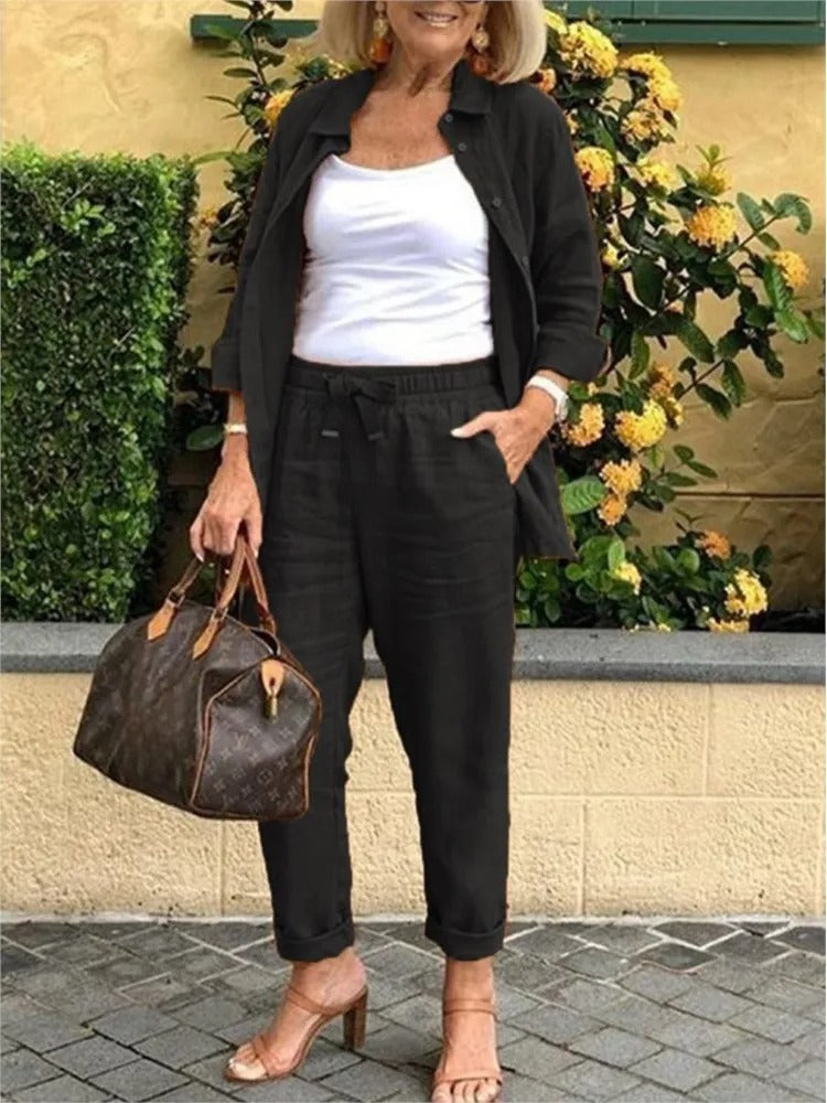 Well Tailored Trousers with a Graceful Silhouette