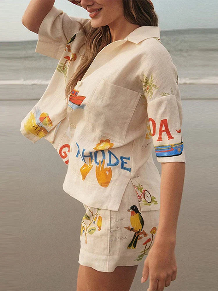 Effortlessly Elegant Garment with a Timeless Design