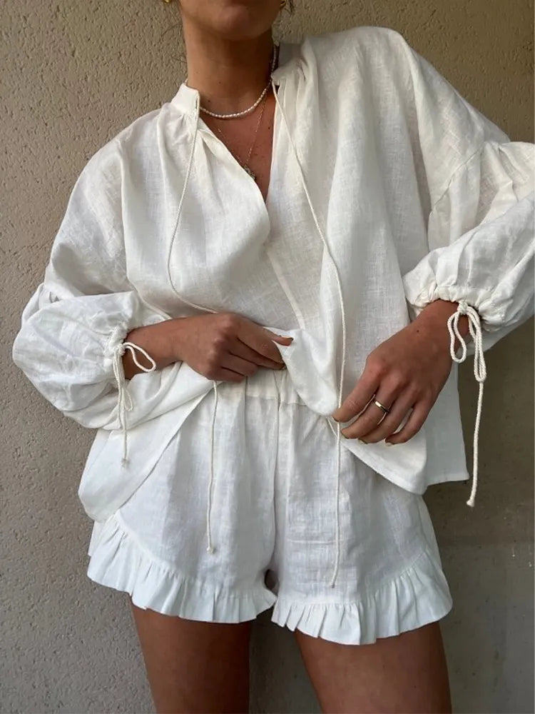 Effortlessly Elegant Garment with a Timeless Design