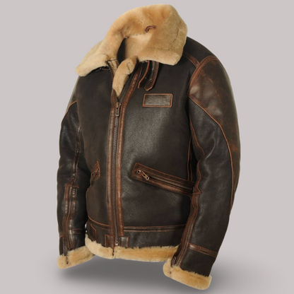 Effortlessly Elegant Jacket with a Timeless Design