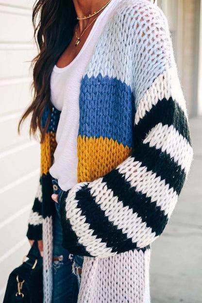 Classic Vintage Sweater with a Flattering Fit