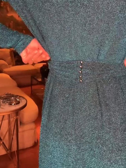Classic Vintage Dress with a Flattering Fit