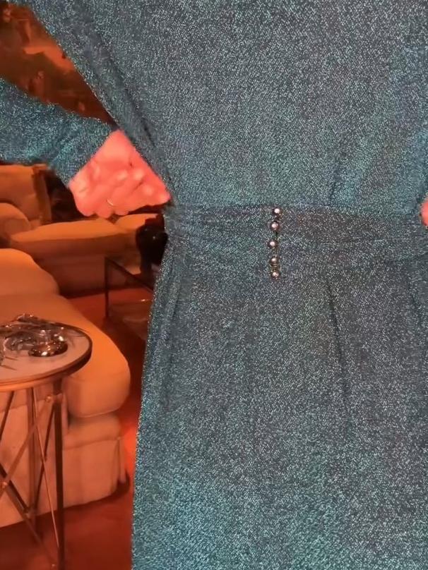 Classic Vintage Dress with a Flattering Fit