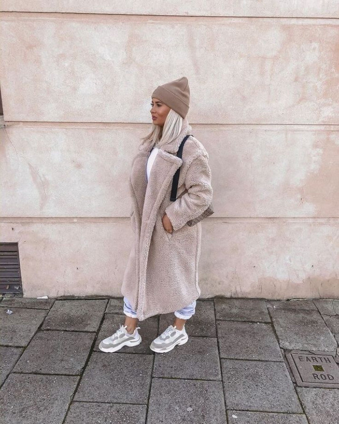 Classic Vintage Coat with a Flattering Fit