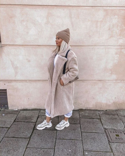Classic Vintage Coat with a Flattering Fit