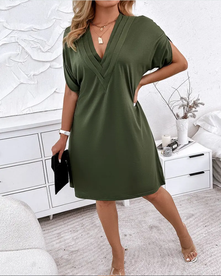Beautifully Finished Garment in a Timeless Design