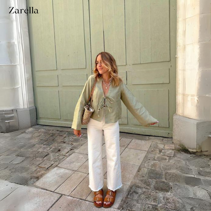 Classic Vintage Top with a Flattering Fit