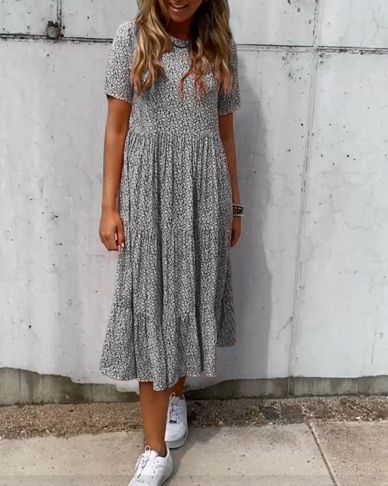 Classic Vintage & Enduringly Stylish Dress