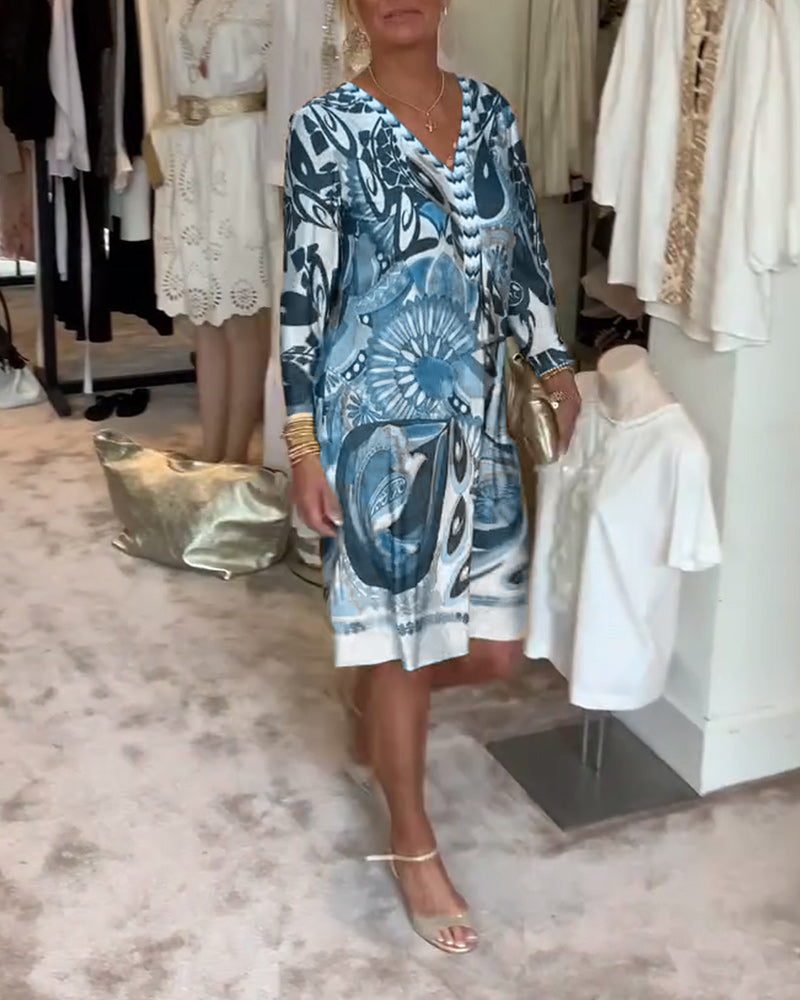 Classic Vintage & Enduringly Stylish Dress