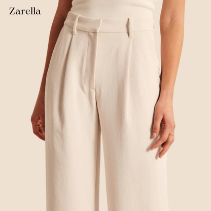 Elegantly Styled Trousers for Everyday Wear