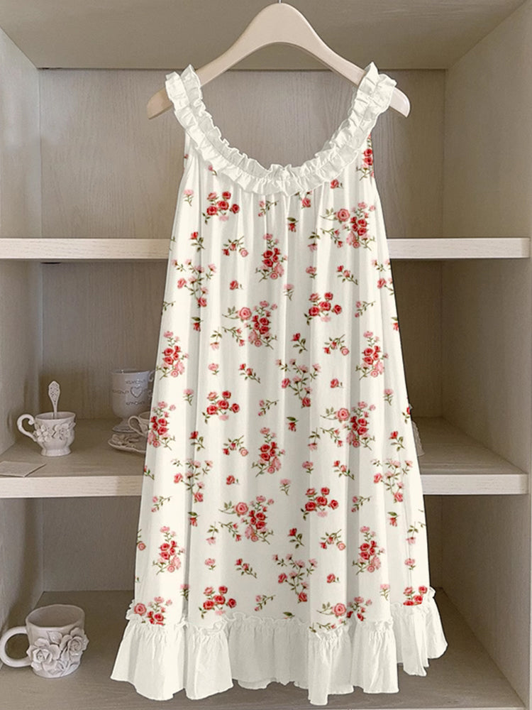 Klassisesti suunniteltu Mekko