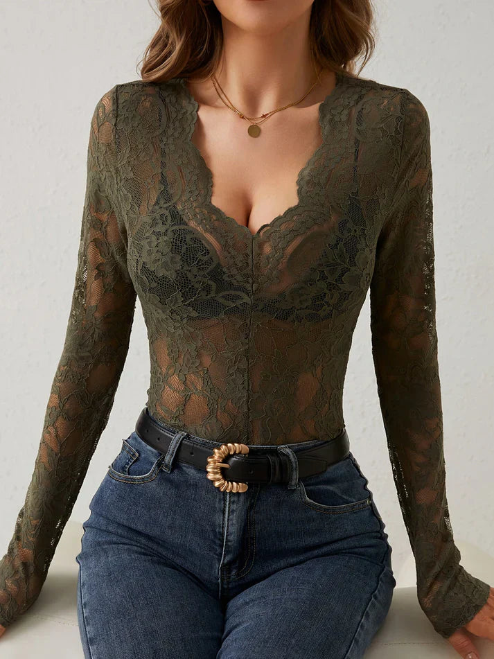 Beautifully Crafted Top in a Classic Style