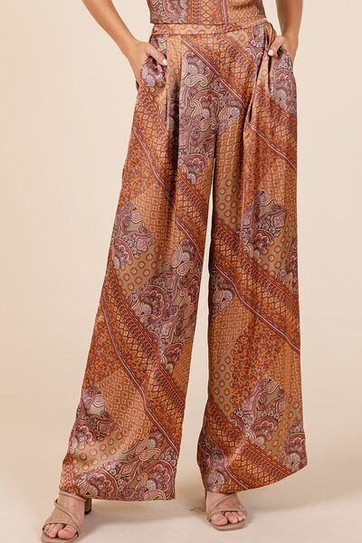 Well Tailored Trousers with a Graceful Silhouette