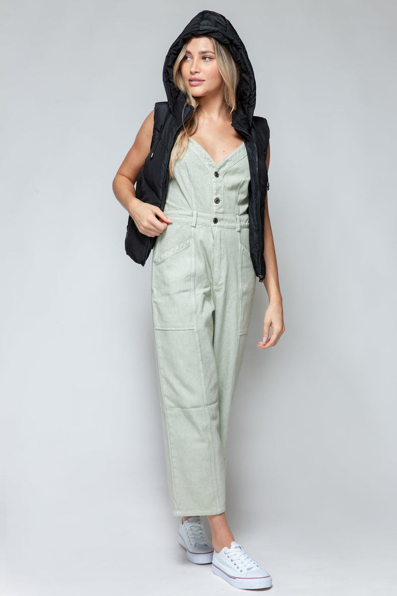 Well Tailored Garment with a Graceful Silhouette