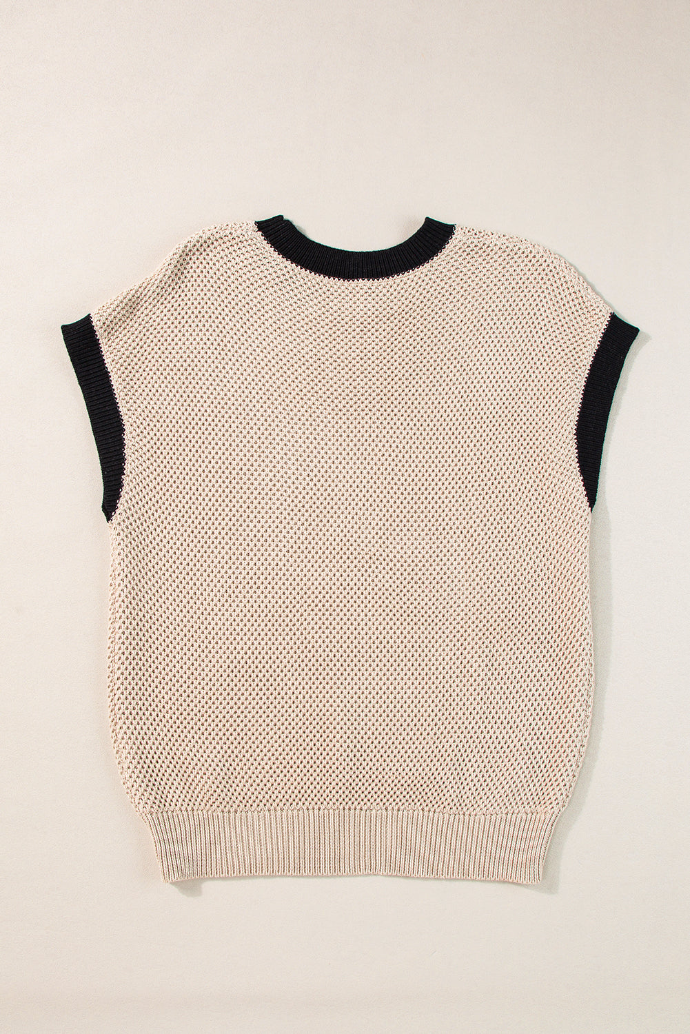 Effortlessly Elegant Top with a Timeless Design