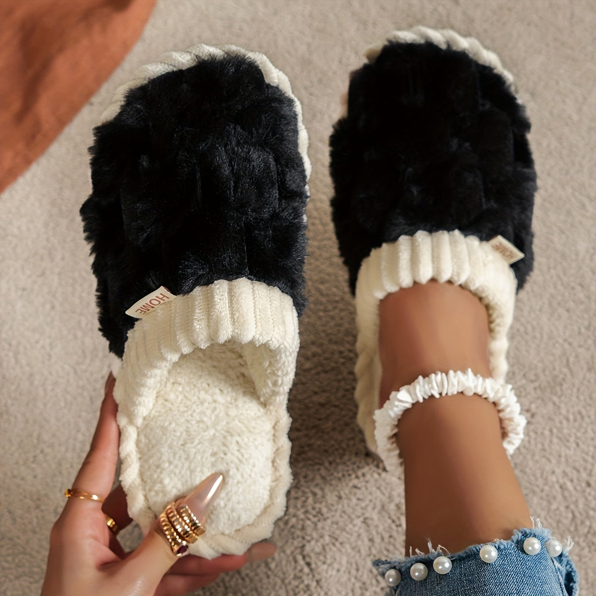 Chic Orthopedic Slippers with Unique Design