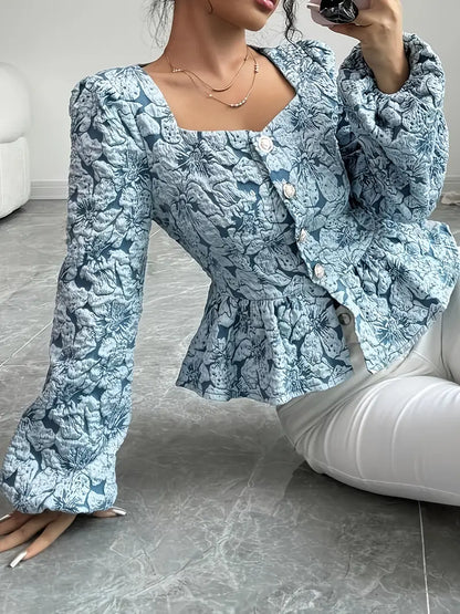Well Tailored Blouse with a Graceful Silhouette