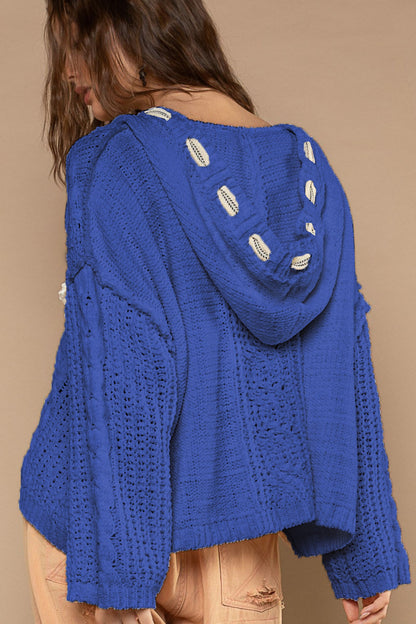 Effortlessly Elegant Sweater with a Timeless Design