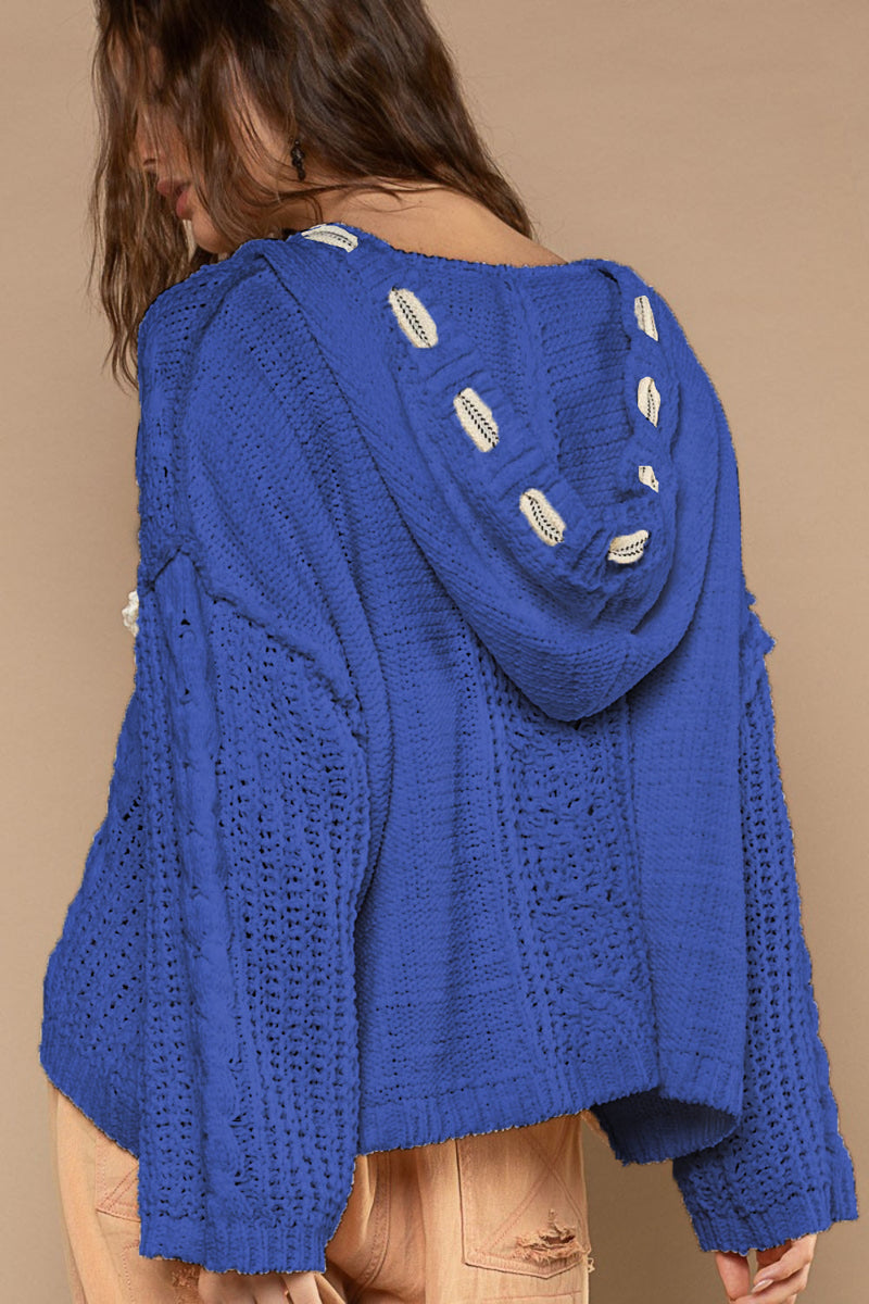 Effortlessly Elegant Sweater with a Timeless Design