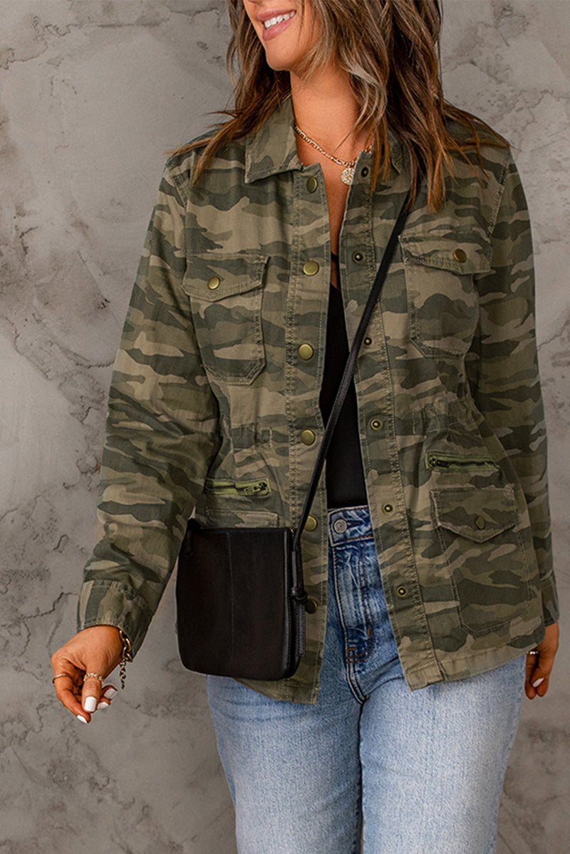 Well Tailored Jacket with a Graceful Silhouette
