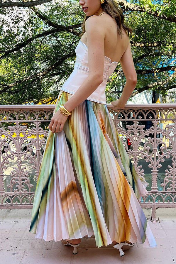 Gracefully Styled Garment for Any Occasion