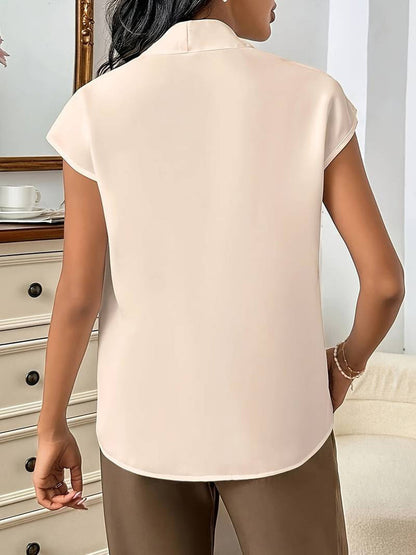 Classic Vintage & Enduringly Stylish Blouse